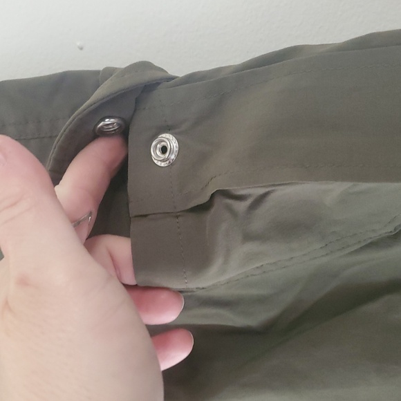 Duluth Trading Womens Cargo Skirt Size 8 Green Nylon - Picture 2 of 13